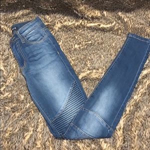 Fashion Nova moto skinny jeans